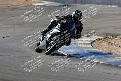 media/Jan-09-2022-SoCal Trackdays (Sun) [[2b1fec8404]]/Turns 9 and 8 (920am)/